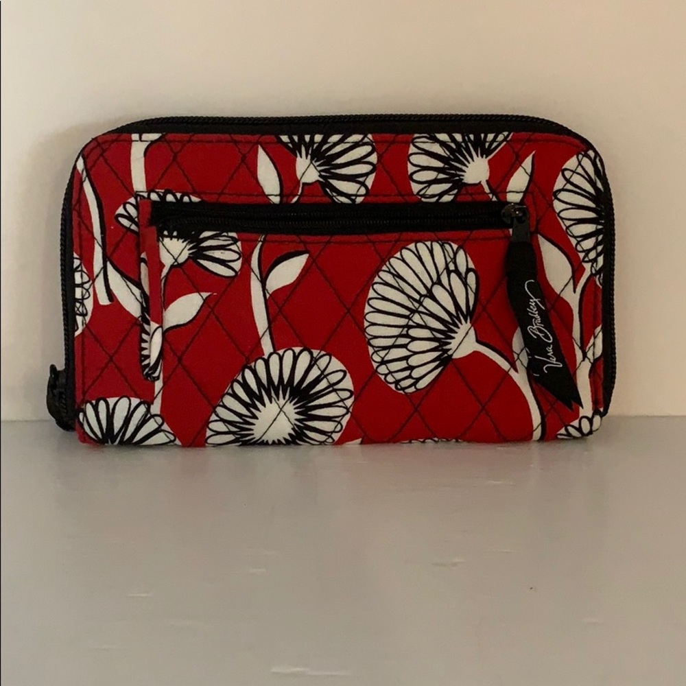 Large Vera Bradley Wallet